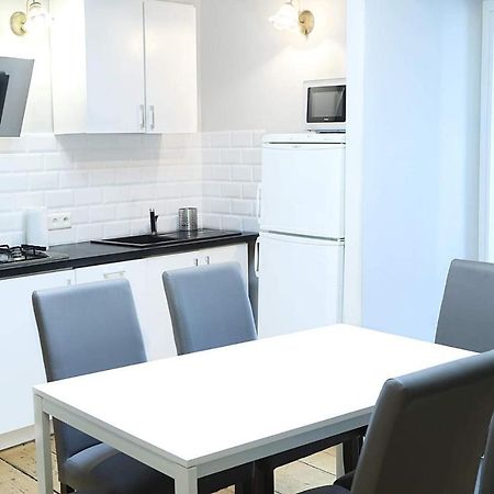 Main Market Square Apartments Краков Экстерьер фото