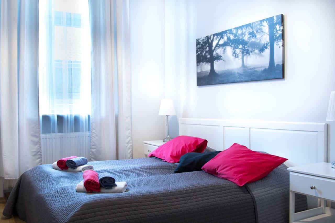Main Market Square Apartments Краков Экстерьер фото