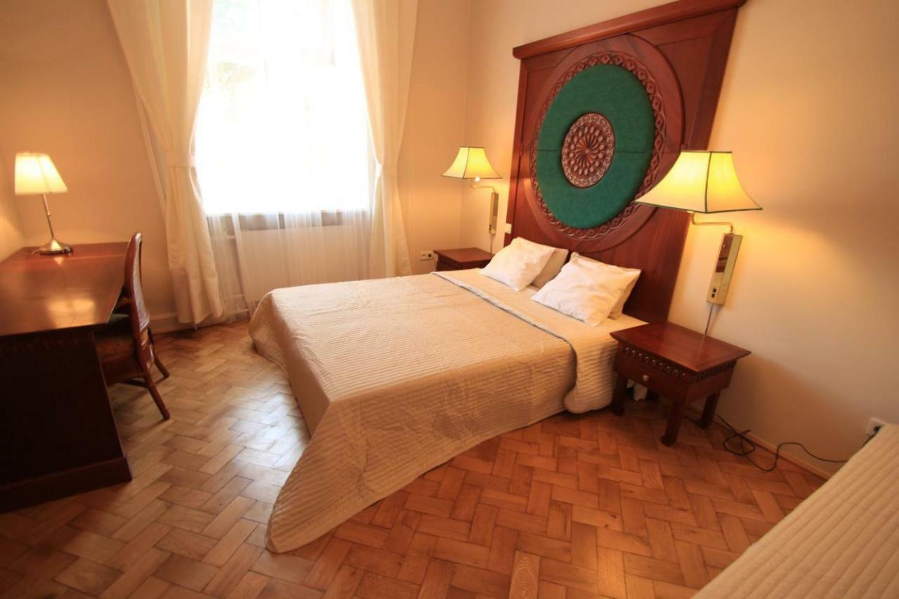 Main Market Square Apartments Краков Экстерьер фото