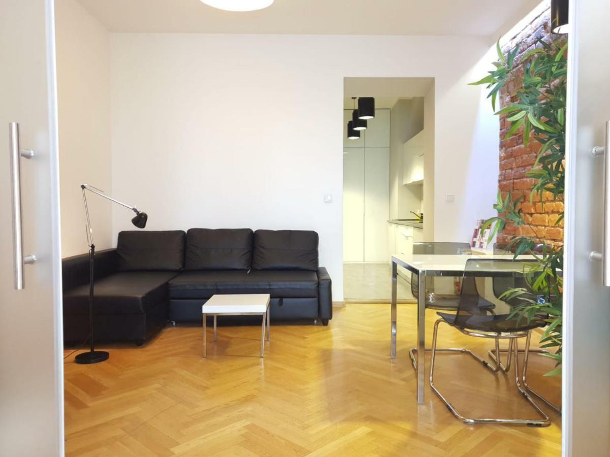 Main Market Square Apartments Краков Экстерьер фото