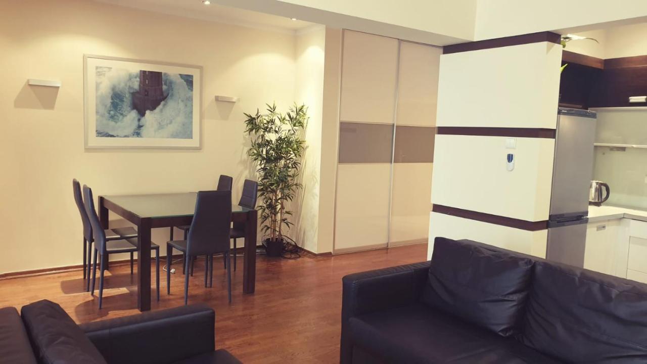 Main Market Square Apartments Краков Экстерьер фото